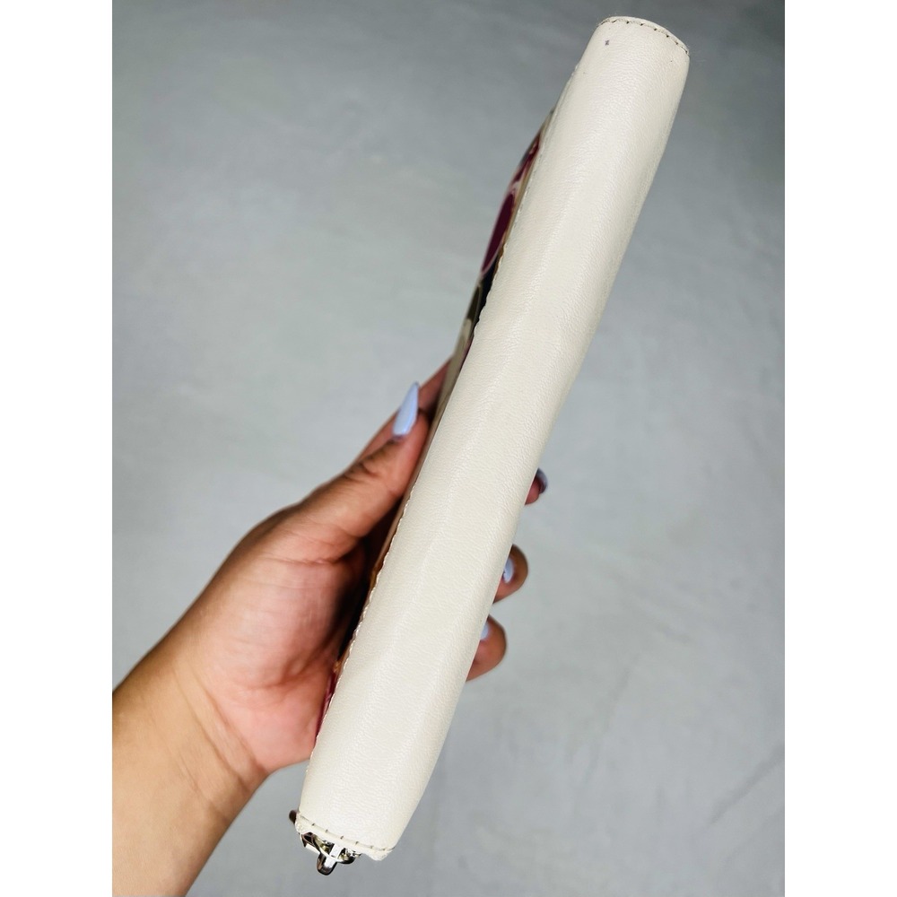 Coach Womens Signature Satin Multicolor RARE Zip‎ Wallet Holds 16 Credit Cards - Picture 10 of 13